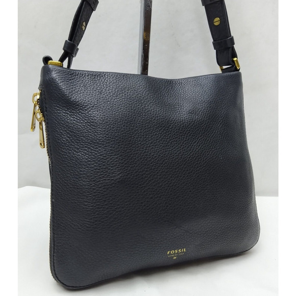 Fossil Black Pebbled Leather Zipper Expandable Crossbody Bag - Picture 2 of 16